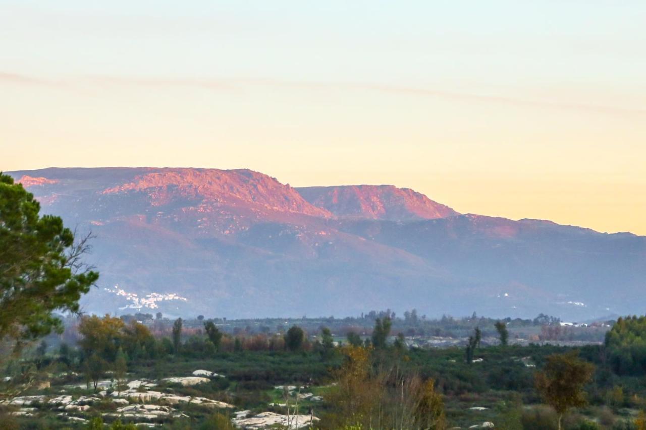 Vila Da Laje - Onde A Natureza O Envolve - Serra Da Estrela โอลีเวราดวสปิตาล ภายนอก รูปภาพ